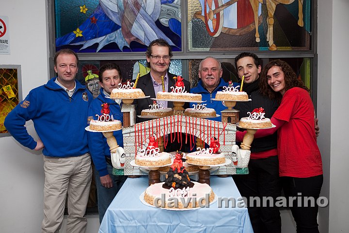 presentazione personaggi-7086.jpg